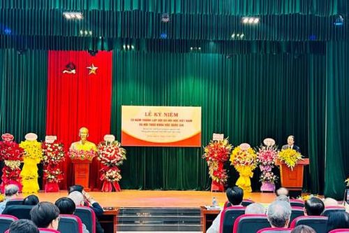 Đưa tri thức xã hội học vào thực tiễn phát triển đất nước
