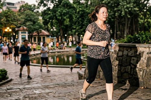 Đi bộ sau 50 tuổi, bao nhiêu bước là phù hợp?