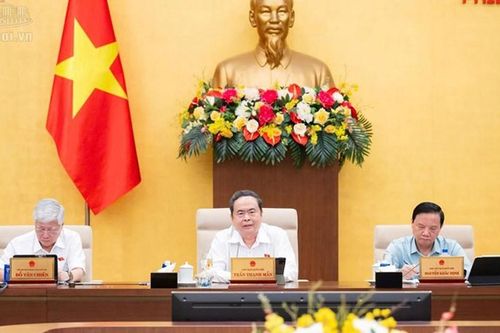 Ủy ban Thường vụ Quốc hội xem xét sửa đổi 3 luật về nhà ở, đất đai