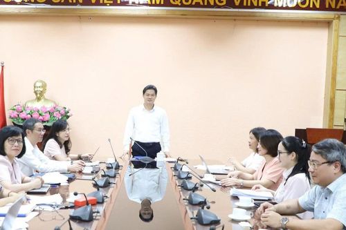 Bộ Y tế rà soát, hoàn thiện dự thảo Chiến lược quốc gia phát triển Y học cổ truyền Việt Nam