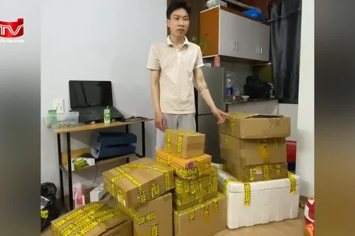 Bắt giữ nhóm đối tượng kinh doanh trái phép số lượng lớn thuốc lá điện tử
