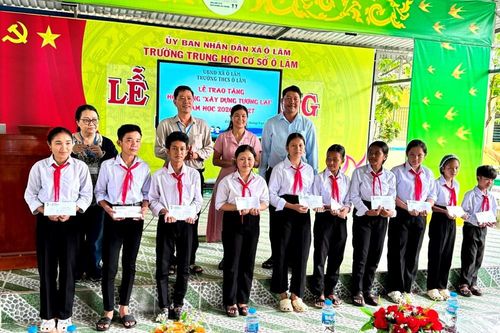 Khơi dậy tinh thần học tập suốt đời, vun đắp khát vọng đổi thay ở vùng đồng bào Khmer
