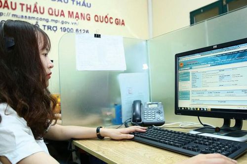 Quy định mới về lộ trình áp dụng lựa chọn nhà đầu tư qua mạng