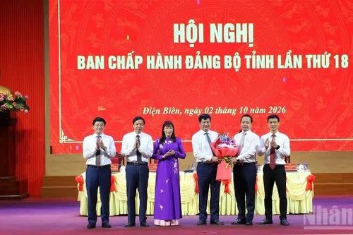 Điện Biên công bố quyết định thí điểm thành lập 2 đảng bộ trực thuộc