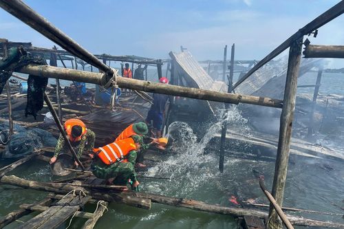 Cháy bè cá ở Tiên Hải (An Giang), thiệt hại khoảng 100 triệu đồng