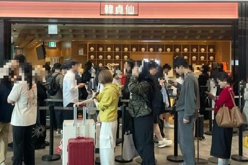 Mạng xã hội và tâm lý 'sợ bỏ lỡ' (FOMO) đã thay đổi thị trường thực phẩm như thế nào?