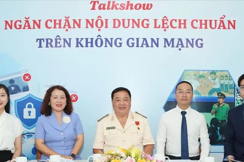 Ngăn chặn nội dung lệch chuẩn trên không gian mạng