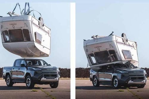 Toyota Hilux chạy điện bị xe caravan 760kg rơi trúng nóc vẫn an toàn