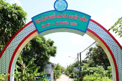 Làng nghề truyền thống đan đát hơn 100 năm tuổi ở Cà Mau