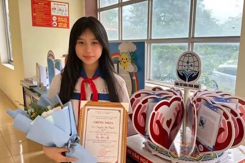 Cô học trò mê sách, lan tỏa tinh thần tự học
