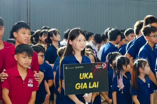 Hàng trăm vận động viên tham gia giải thể thao UKA & iSchool Olympics 2026