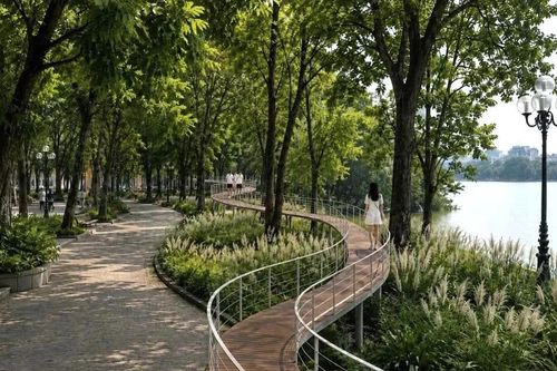 TIN NHANH: Hình dáng cầu cạn uốn lượn ven hồ Hoàn Kiếm