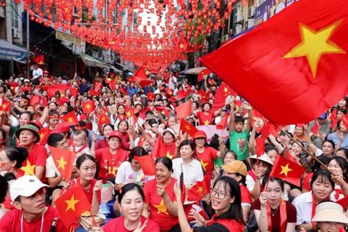 Công chức, người lao động được nghỉ ngày 24/11, không hoán đổi ngày làm việc