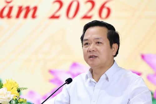 Bí thư Tỉnh ủy Hưng Yên Phạm Quang Ngọc đối thoại với nhân dân 11 xã