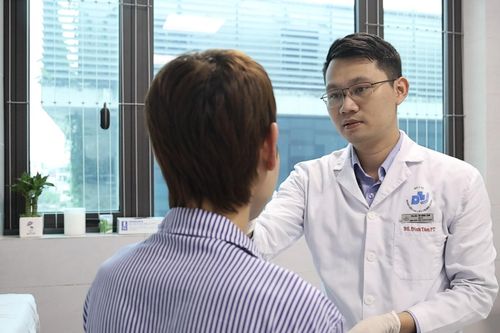 Người đàn ông U40 ở Hà Nội cấp cứu sau một ngày tiêm filler nâng mũi