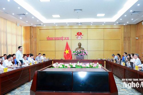 Chủ tịch UBND tỉnh Nghệ An Võ Trọng Hải làm việc với Ngân hàng Thế giới