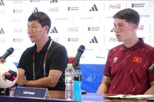 FIFA ASEAN Cup 2026: HLV Kim Sang Sik đặt quyết tâm cao trước trận tranh hạng ba