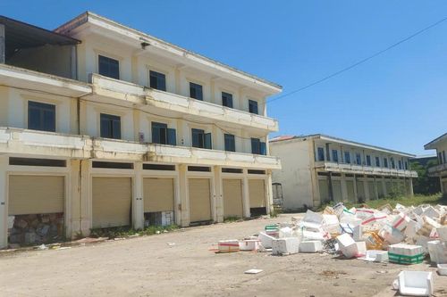 Chợ mối nông sản trăm tỷ 'ế khách'