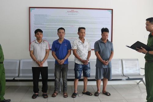 Khởi tố nhóm đối tượng bắt cóc người đàn ông, cướp hơn 1,8 tỷ đồng
