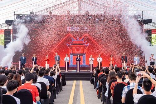 Chính thức khai mạc giải Marathon Quốc tế Hà Nội Techcombank mùa thứ 5