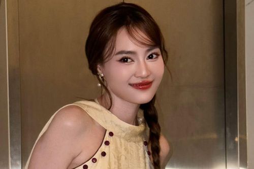 Ninh Dương Lan Ngọc đón tin mừng ở tuổi 36