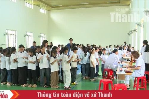 Chủ động chăm sóc sức khỏe học sinh mùa mưa bão