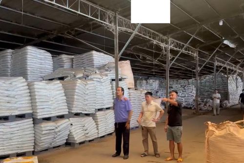 Triệt phá đường dây sản xuất hơn 24.000 tấn phân bón giả