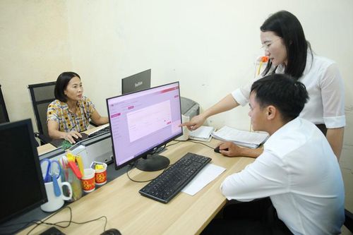 Số hóa hồ sơ đảng viên: Cách làm sáng tạo ở phường Phượng Sơn