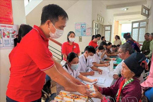 Nối nhịp cầu nhân ái