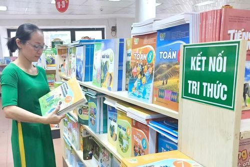 Sắp có bộ SGK mới cho toàn bộ học sinh lớp 1-12, dùng thống nhất cả nước từ năm 2028