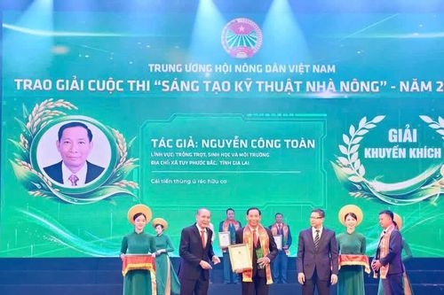 Gia Lai: 2 nông dân đạt giải Cuộc thi Sáng tạo kỹ thuật nhà nông toàn quốc lần thứ XI
