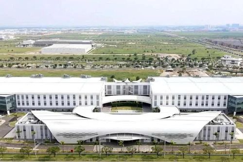 Vì sao Pandora chọn Việt Nam đặt nhà máy trang sức 150 triệu USD?