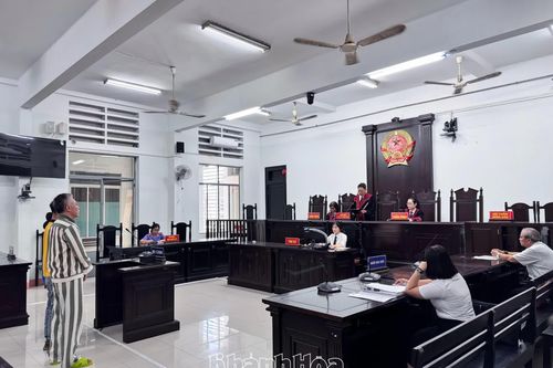 Chấp nhận kháng cáo của 3 bị cáo phạm tội chứa mại dâm