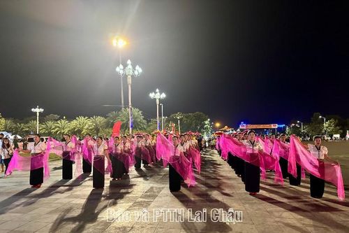 Carnaval đường phố – Nơi hội tụ sắc màu văn hóa Lai Châu