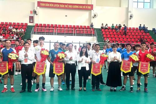Khai mạc Giải bóng chuyền “Bông lúa vàng” năm 2026