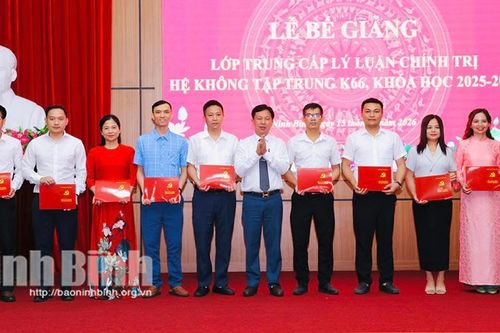 Đổi mới công tác đào tạo, bồi dưỡng xây dựng đội ngũ cán bộ đáp ứng yêu cầu, nhiệm vụ trong kỷ nguyên mới
