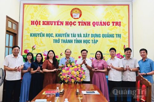Góp phần nâng cao dân trí, tạo nguồn lực, thúc đẩy sự phát triển của địa phương