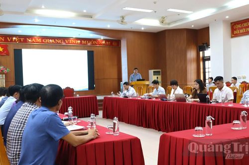 Đánh giá hiện trạng, khả năng lưu trữ các-bon các thảm cỏ biển ở Quảng Trị