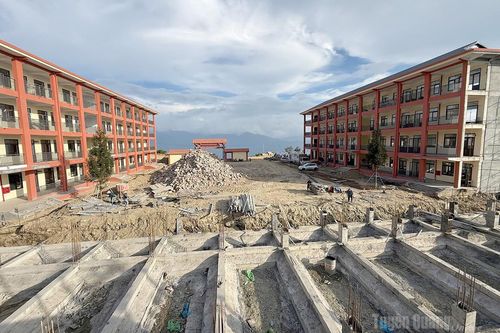 Gỡ khó xây trường biên giới Xín Mần