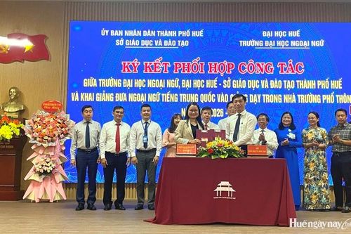 Thí điểm dạy tiếng Trung tại trường phổ thông