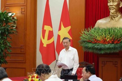 Góc nhìn văn hoá: “Thước đo là đóng góp thực chất vào chất lượng quyết sách của Trung ương”