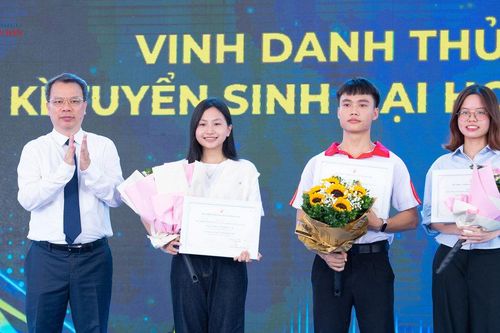 Học viện Y – Dược học cổ truyền Việt Nam rộn ràng ngày hội Chào tân sinh viên 2026
