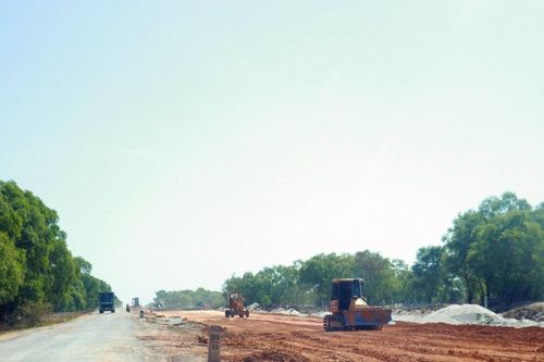 Đẩy nhanh tiến độ giải ngân các dự án thực hiện dưới 40%