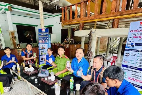 Công an TP Huế lấy người dân làm trung tâm trong thực hiện chuyển đổi số