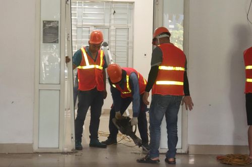 Nhiều trụ sở tại phường Bạch Mai khẩn trương bàn giao mặt bằng