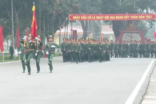 Nhiều hoạt động kỷ niệm 80 năm Ngày Truyền thống Lực lượng vũ trang Thủ đô