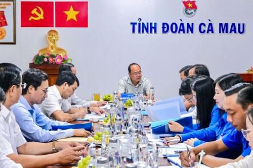 'Cắm cờ' Tổ quốc trong lòng Nhân dân - Bài cuối: Tạo môi trường cho người trẻ cống hiến