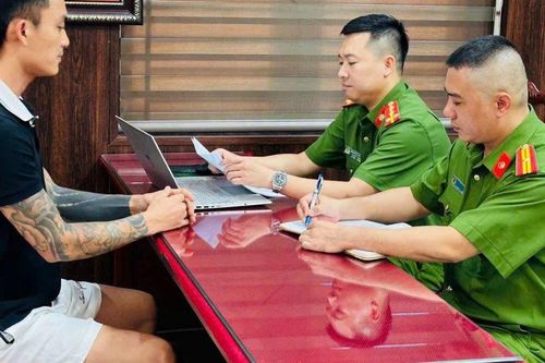 Bắt TikToker 'Minh Sầm Sơn' SN 1991, quê Thanh Hóa