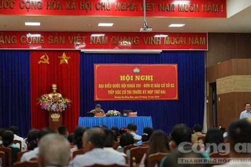 Cử tri TPHCM đề nghị có biện pháp mạnh tay hơn nữa xử lý vấn nạn 'rác mạng'