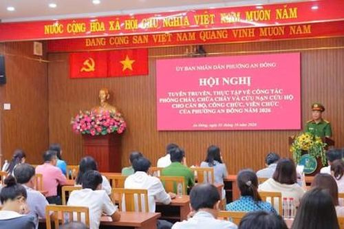Phường An Đông: Tăng cường tuyên truyền, thực hành kỹ năng PCCC và CNCH cho cán bộ, công chức